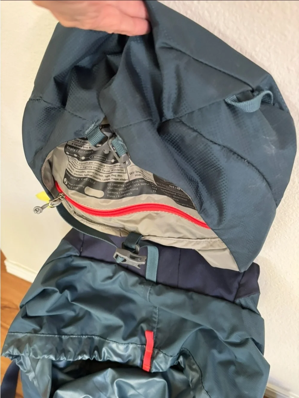 Deuter Women's Navy/Teal Hiking Backpack